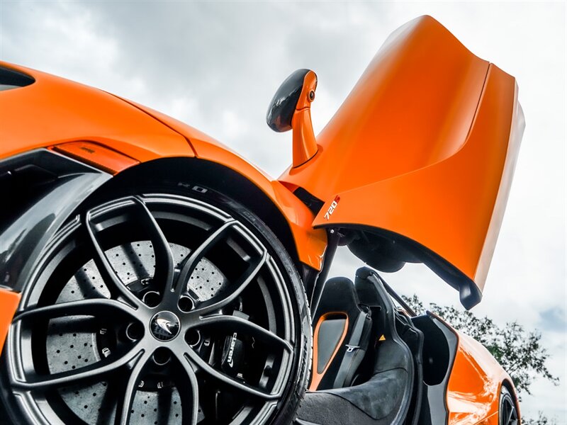 2020 McLaren 720S Spider Performance - Photo 10 - Bonita Springs, FL 34134
