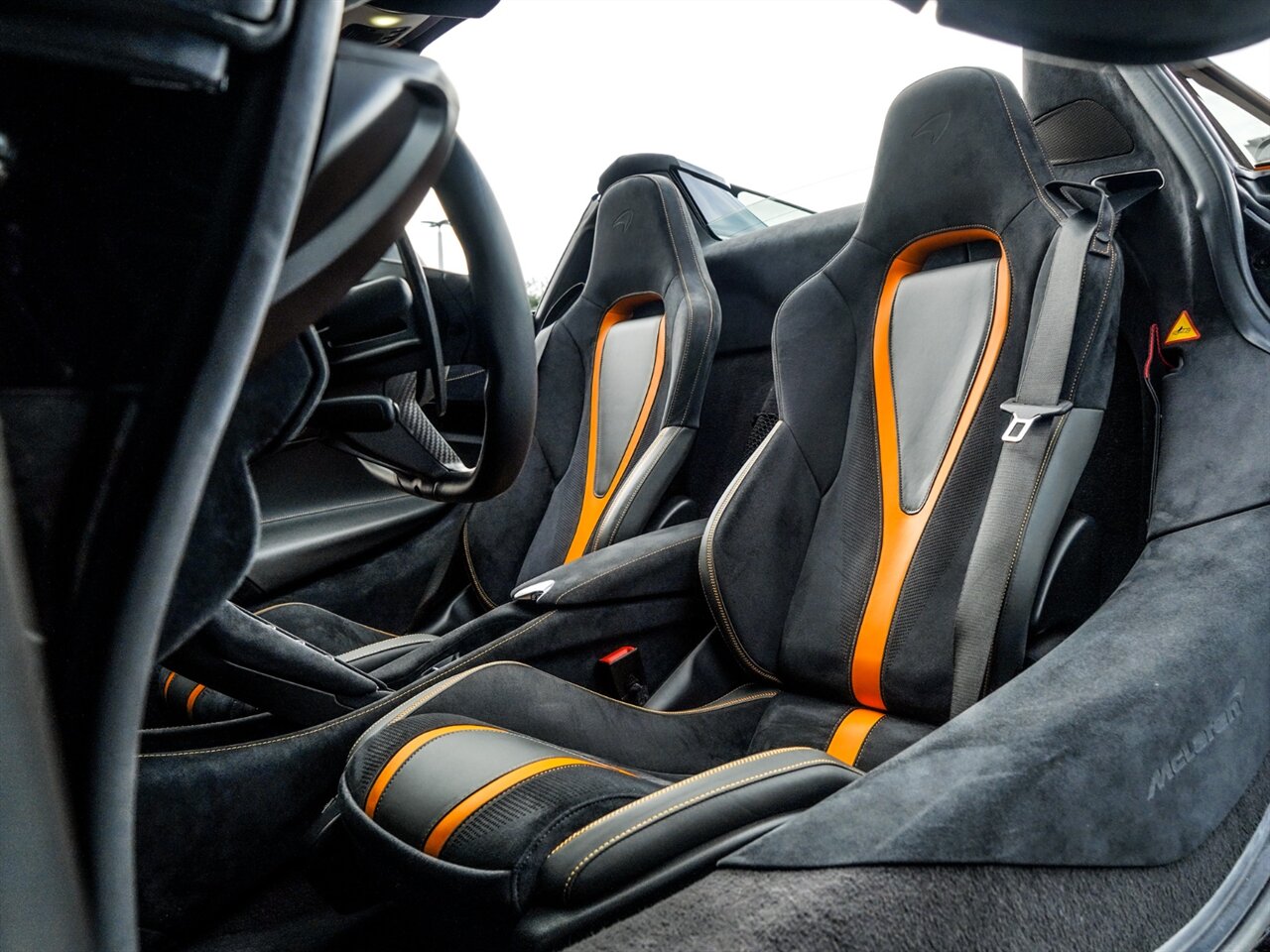 2020 McLaren 720S Spider Performance   - Photo 19 - Bonita Springs, FL 34134