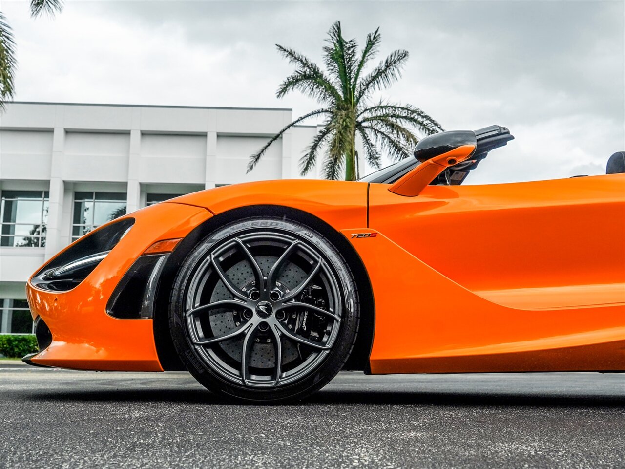 2020 McLaren 720S Spider Performance   - Photo 34 - Bonita Springs, FL 34134