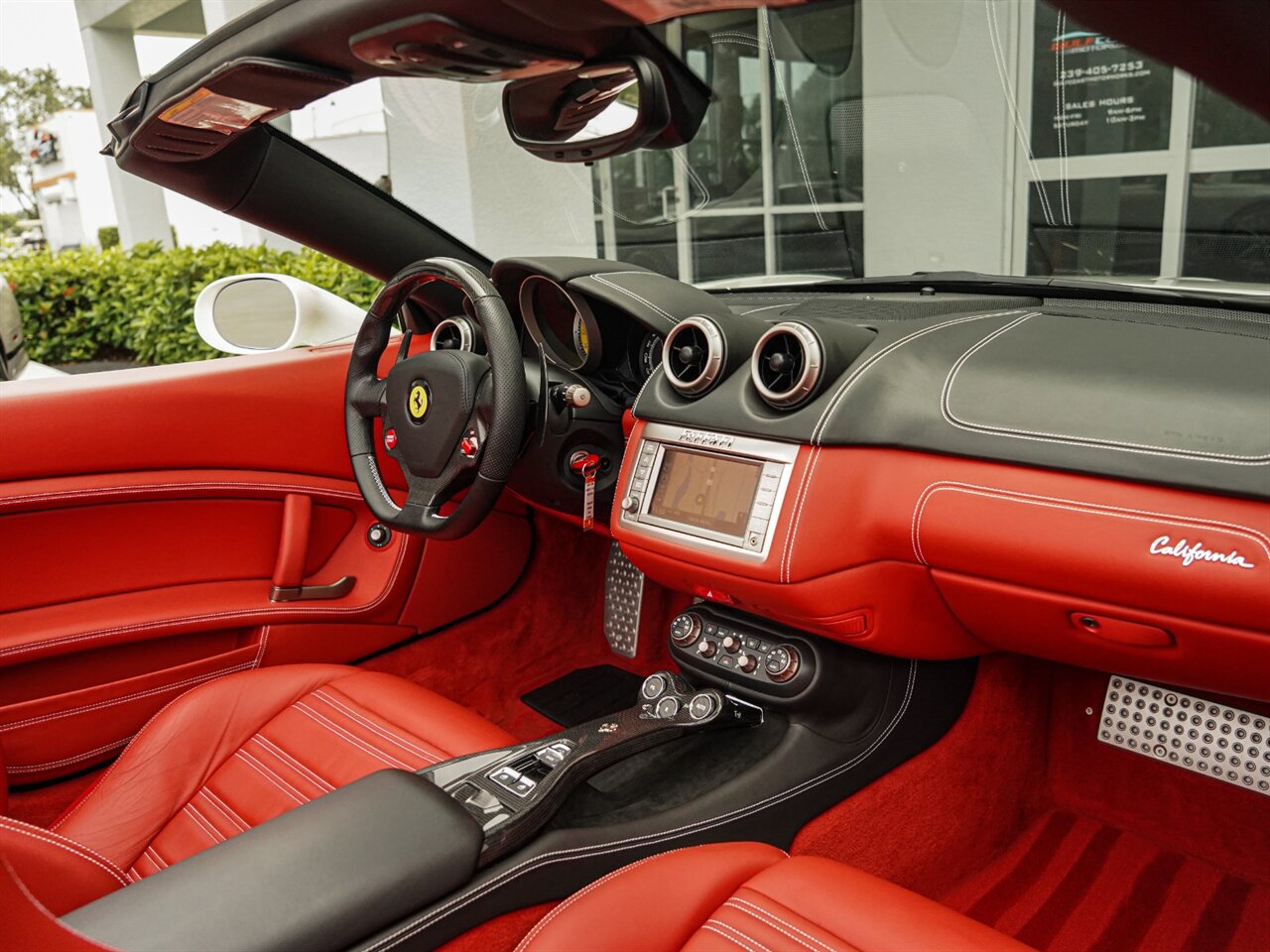 2012 Ferrari California   - Photo 27 - Bonita Springs, FL 34134