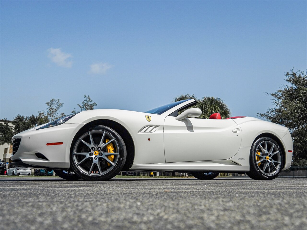 2012 Ferrari California   - Photo 10 - Bonita Springs, FL 34134