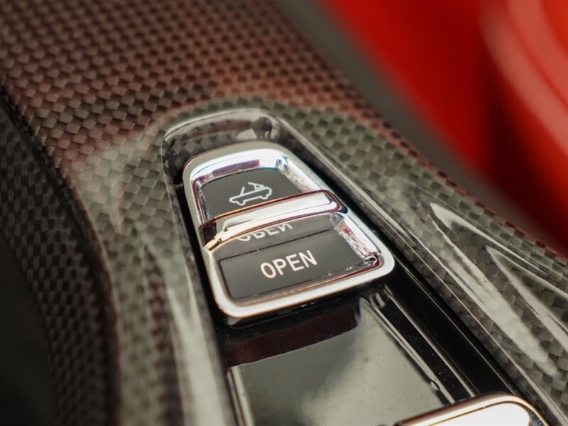 2012 Ferrari California - Photo 32 - Bonita Springs, FL 34134