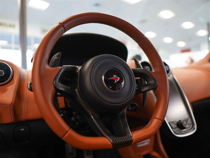 2017 McLaren 570GT - Photo 5 - Bonita Springs, FL 34134