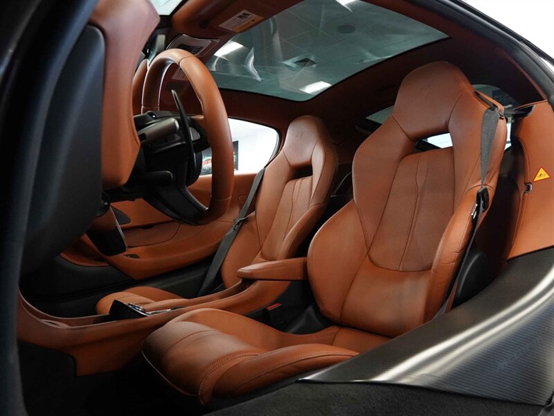 2017 McLaren 570GT - Photo 23 - Bonita Springs, FL 34134