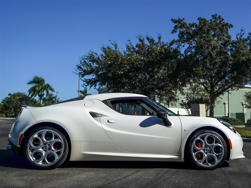 2017 Alfa Romeo 4C - Photo 37 - Bonita Springs, FL 34134