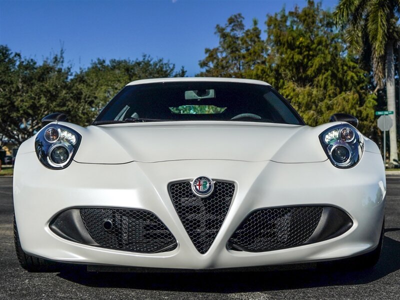 2017 Alfa Romeo 4C   - Photo 4 - Bonita Springs, FL 34134