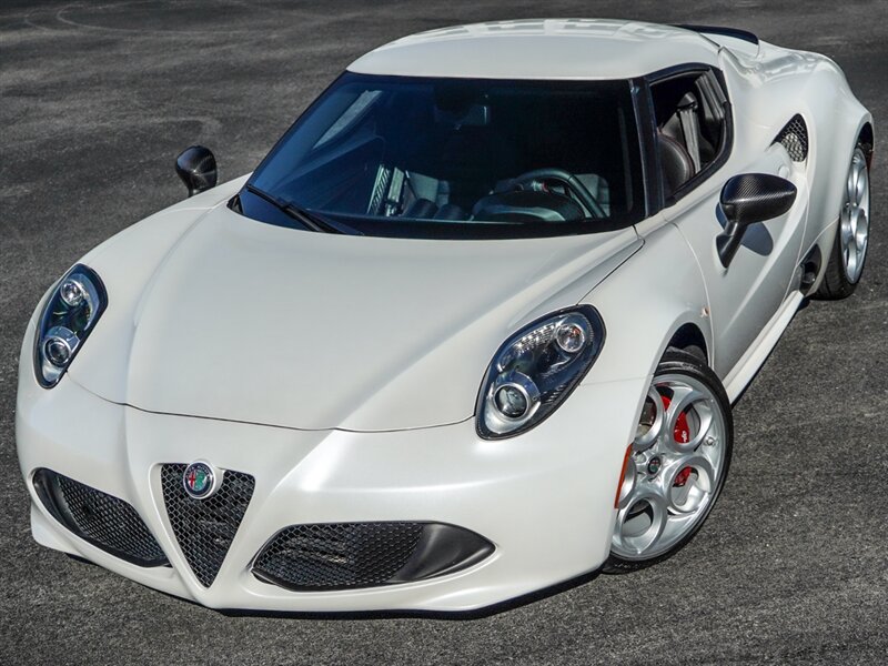 2017 Alfa Romeo 4C - Photo 9 - Bonita Springs, FL 34134