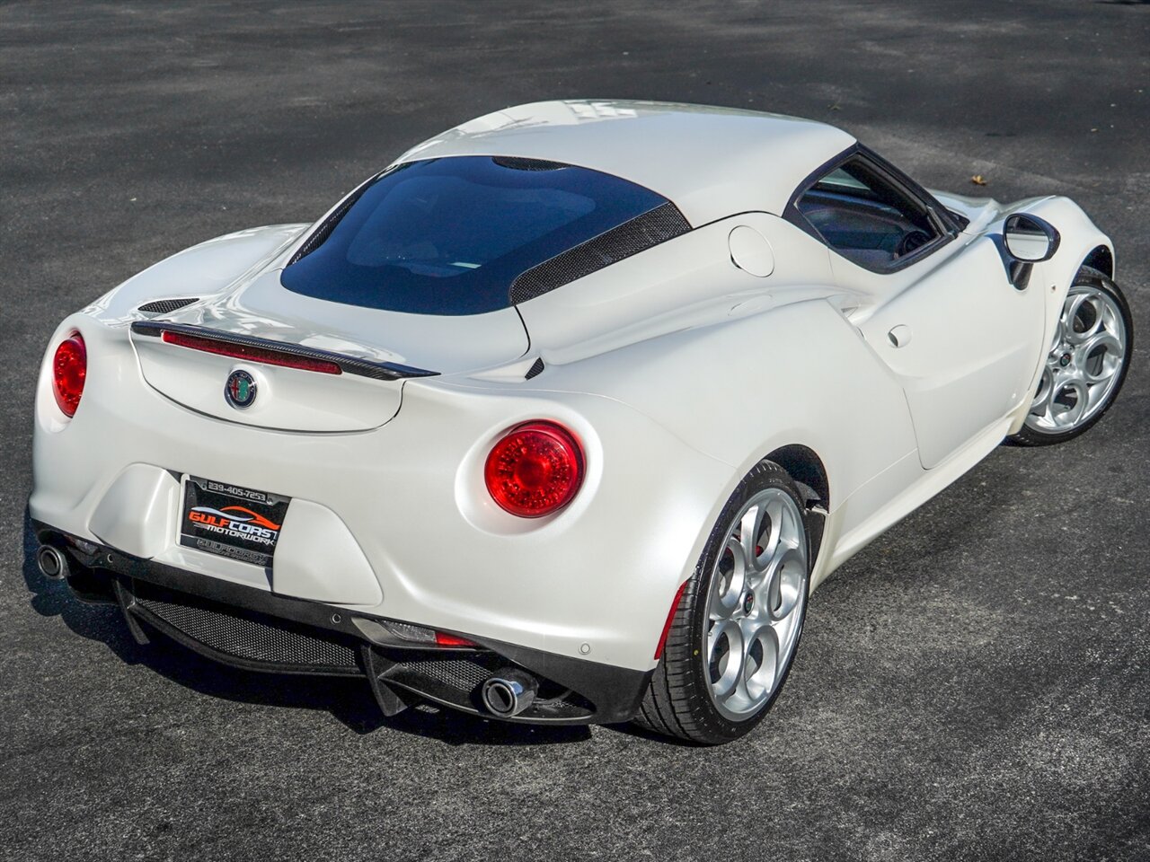 2017 Alfa Romeo 4C   - Photo 35 - Bonita Springs, FL 34134