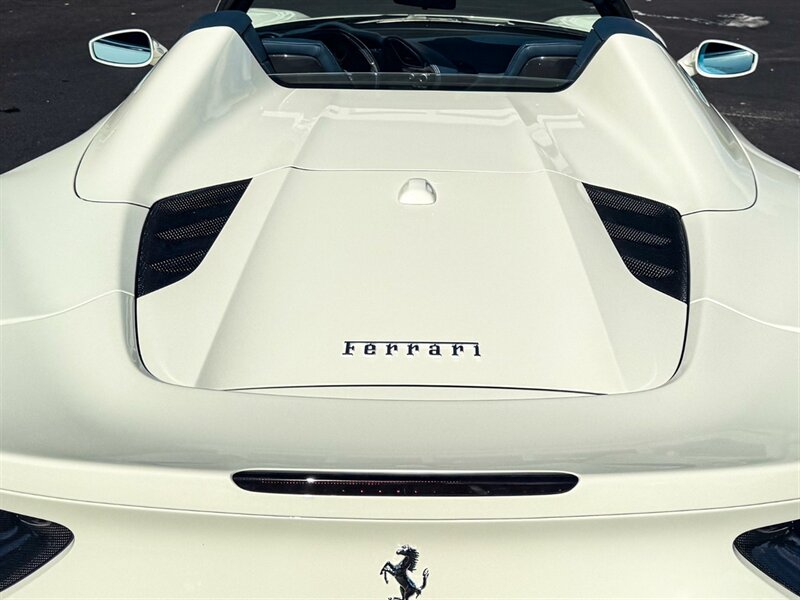 2018 Ferrari 488 Spider   - Photo 54 - Bonita Springs, FL 34134