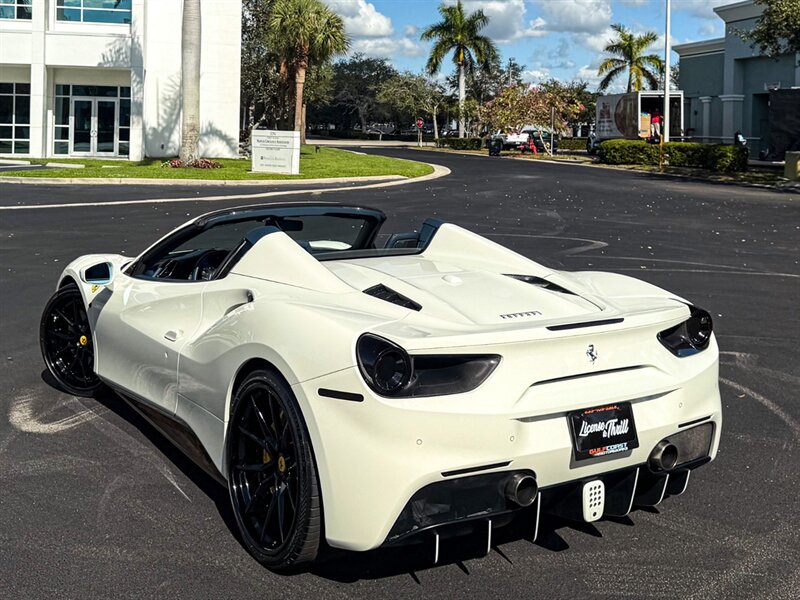 2018 Ferrari 488 Spider   - Photo 44 - Bonita Springs, FL 34134