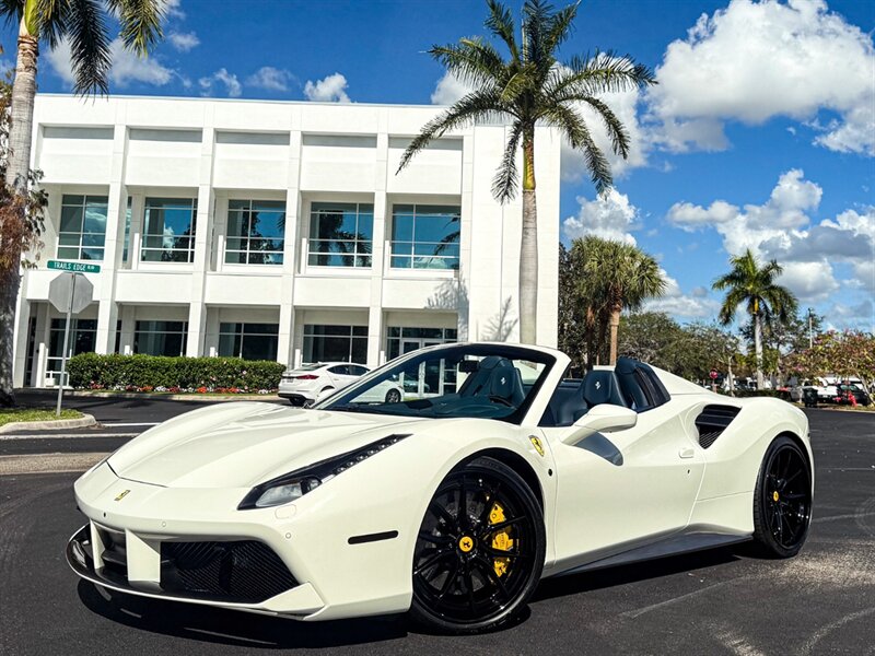 2018 Ferrari 488 Spider   - Photo 9 - Bonita Springs, FL 34134