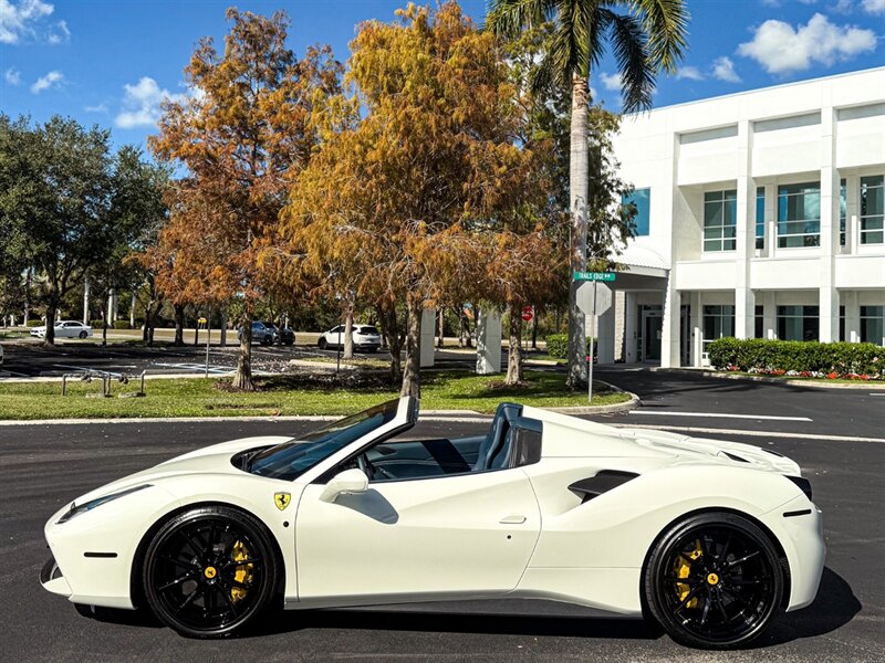 2018 Ferrari 488 Spider   - Photo 39 - Bonita Springs, FL 34134