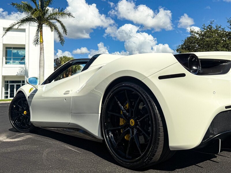 2018 Ferrari 488 Spider   - Photo 46 - Bonita Springs, FL 34134