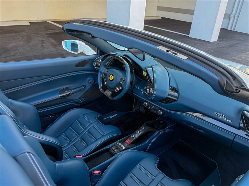 2018 Ferrari 488 Spider   - Photo 28 - Bonita Springs, FL 34134