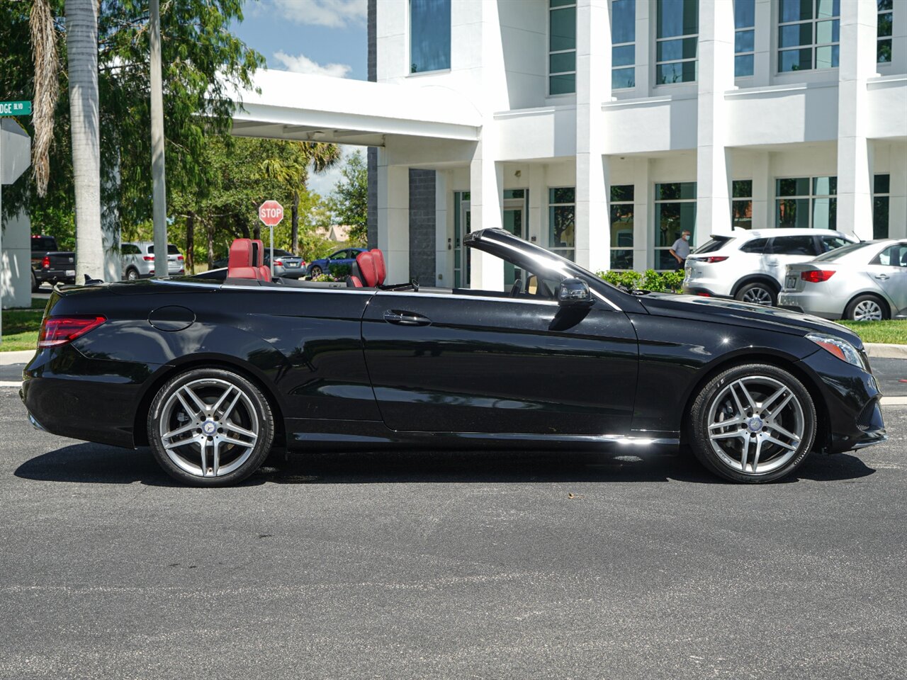 2017 Mercedes-Benz E 400   - Photo 35 - Bonita Springs, FL 34134