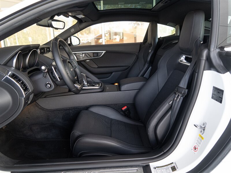 2018 Jaguar F-TYPE R-Dynamic - Photo 15 - Bonita Springs, FL 34134