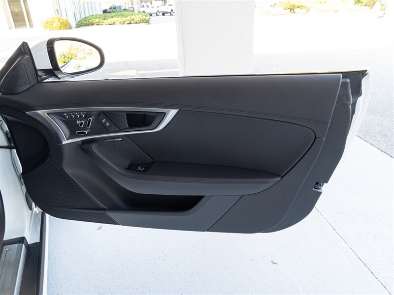 2018 Jaguar F-TYPE R-Dynamic - Photo 23 - Bonita Springs, FL 34134