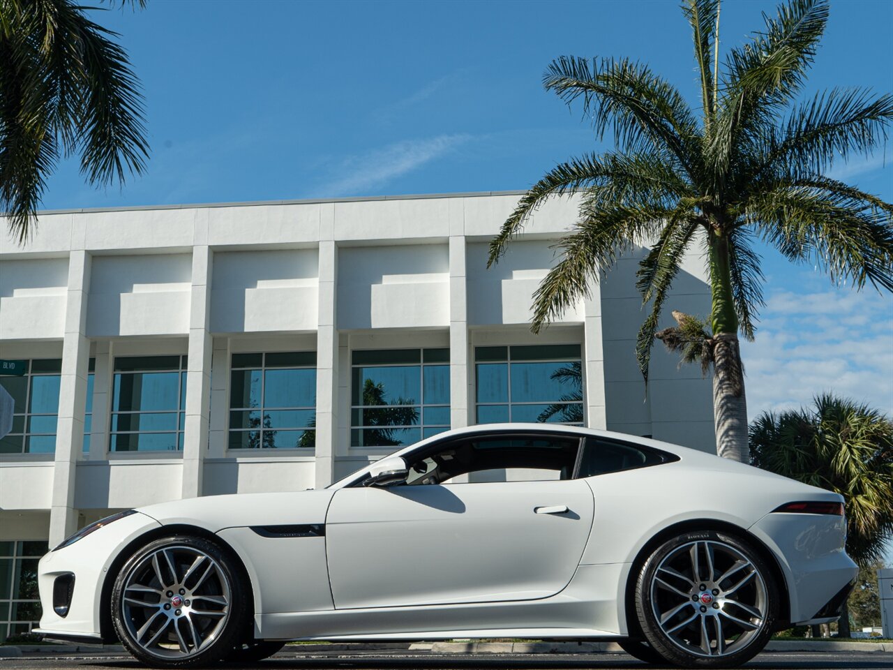 2018 Jaguar F-TYPE R-Dynamic   - Photo 45 - Bonita Springs, FL 34134