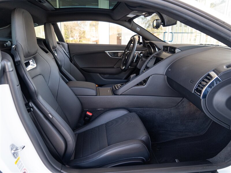 2018 Jaguar F-TYPE R-Dynamic - Photo 20 - Bonita Springs, FL 34134