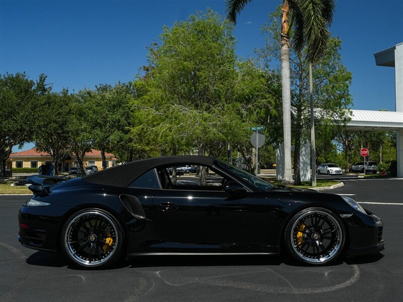 2015 Porsche 911 Turbo   - Photo 74 - Bonita Springs, FL 34134