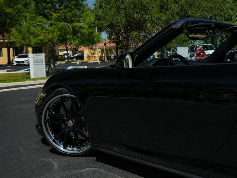 2015 Porsche 911 Turbo   - Photo 51 - Bonita Springs, FL 34134