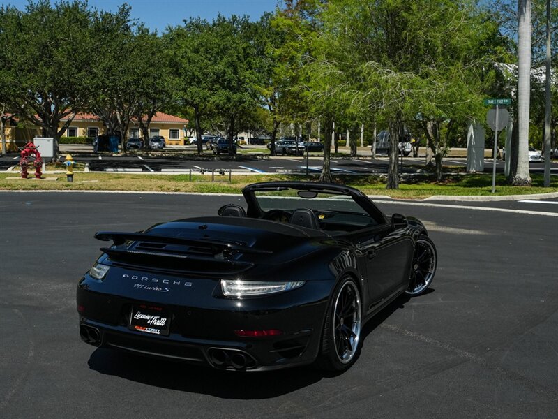 2015 Porsche 911 Turbo   - Photo 66 - Bonita Springs, FL 34134