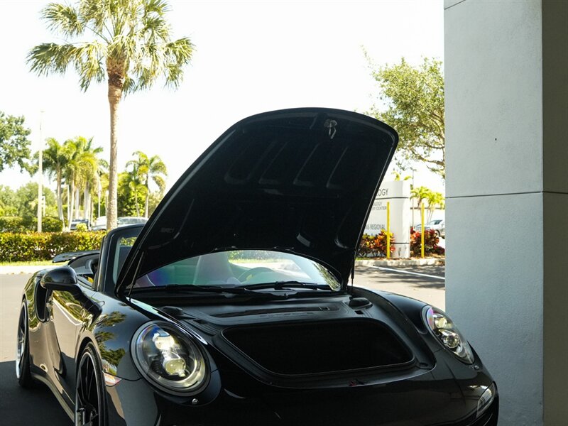 2015 Porsche 911 Turbo   - Photo 42 - Bonita Springs, FL 34134