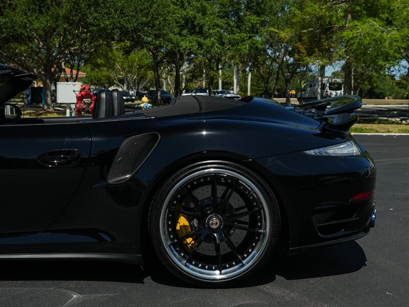2015 Porsche 911 Turbo   - Photo 46 - Bonita Springs, FL 34134