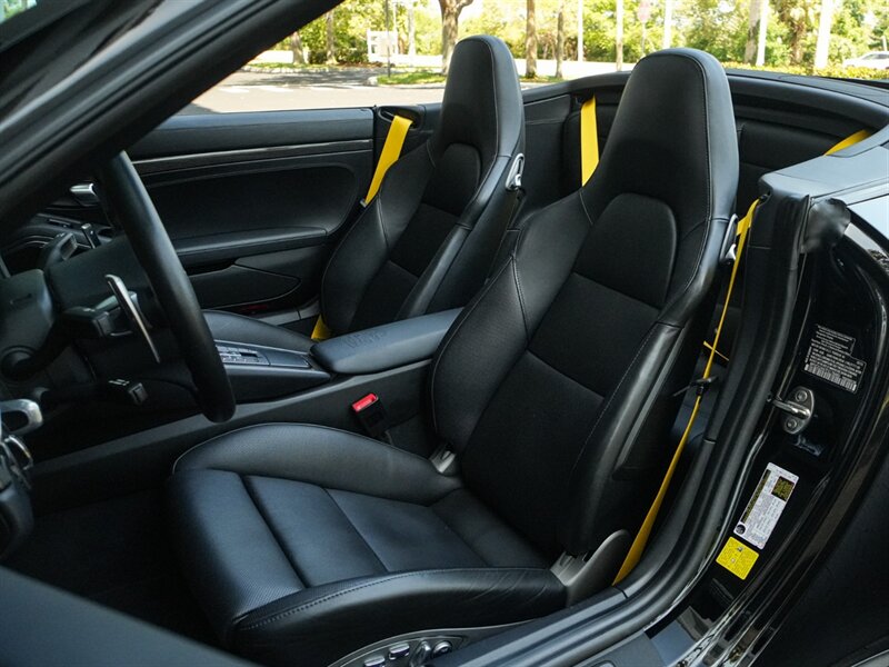 2015 Porsche 911 Turbo   - Photo 21 - Bonita Springs, FL 34134