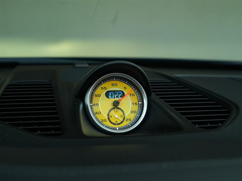 2015 Porsche 911 Turbo   - Photo 15 - Bonita Springs, FL 34134