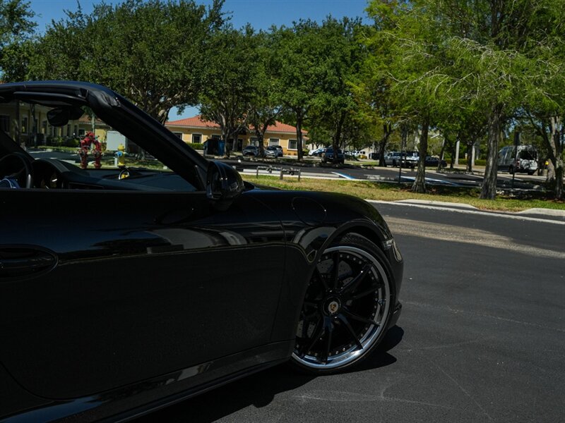2015 Porsche 911 Turbo   - Photo 64 - Bonita Springs, FL 34134