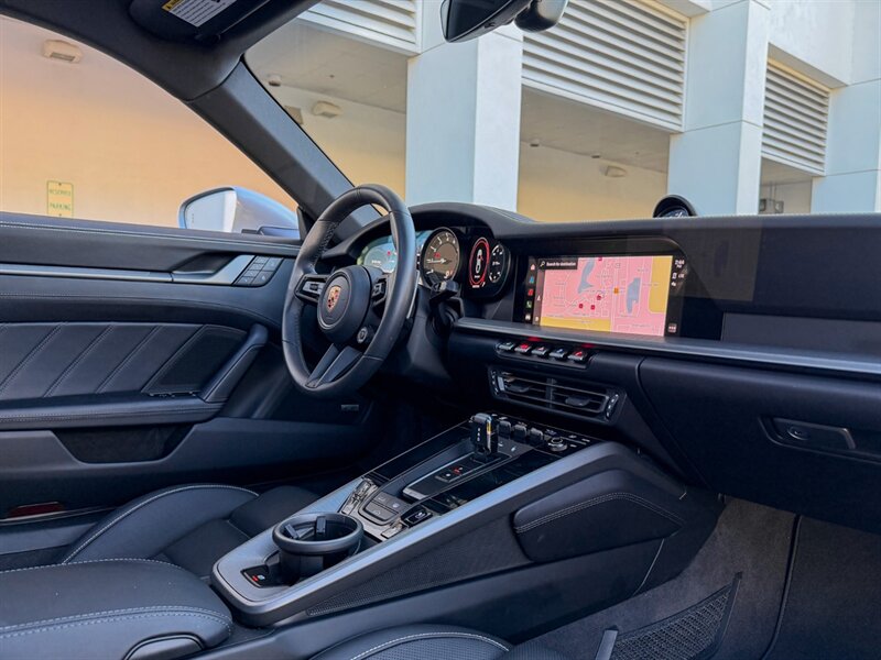 2024 Porsche 911 Carrera S   - Photo 45 - Bonita Springs, FL 34134