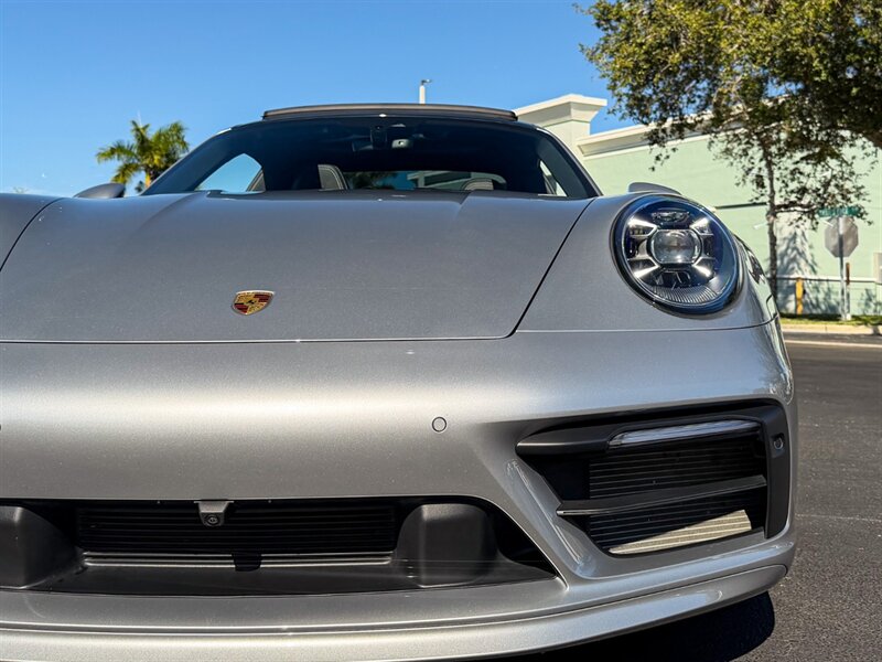 2024 Porsche 911 Carrera S   - Photo 3 - Bonita Springs, FL 34134