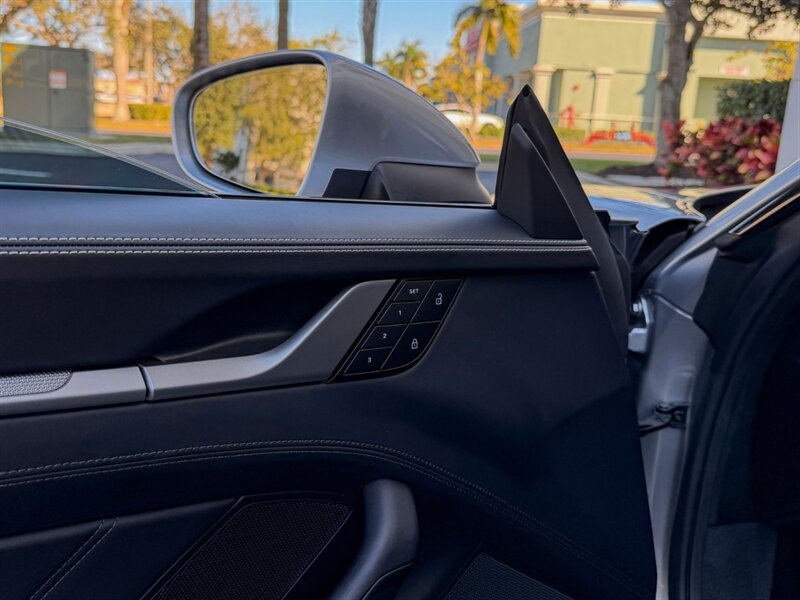 2024 Porsche 911 Carrera S   - Photo 32 - Bonita Springs, FL 34134