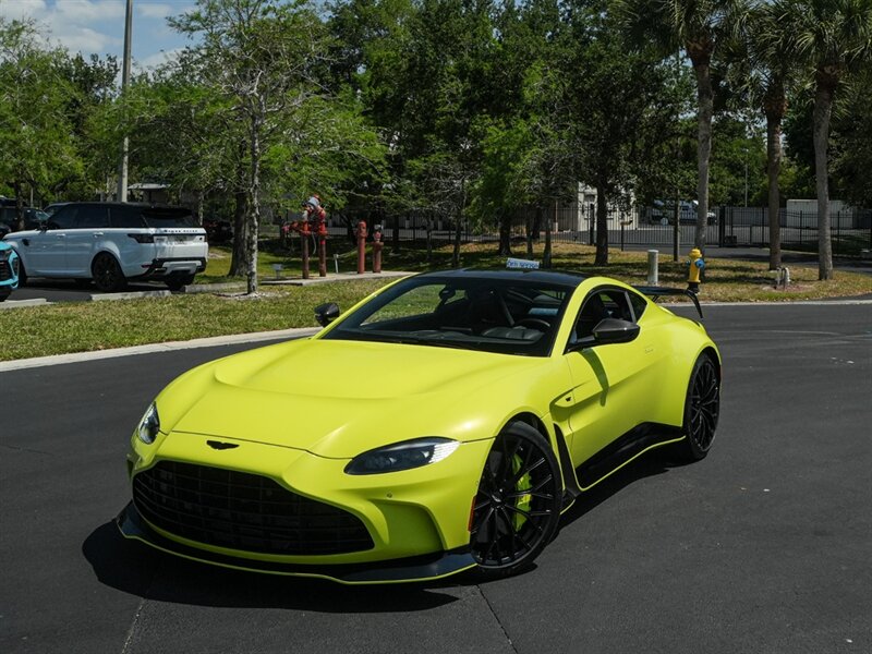 2023 Aston Martin Vantage V12 - Photo 8 - Bonita Springs, FL 34134