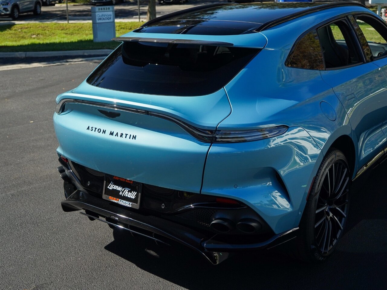 2023 Aston Martin DBX 707   - Photo 65 - Bonita Springs, FL 34134