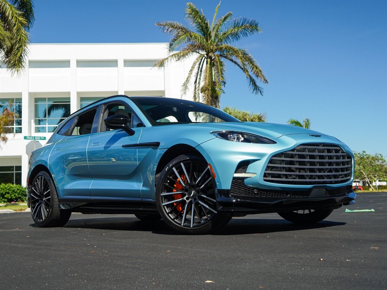 2023 Aston Martin DBX 707   - Photo 79 - Bonita Springs, FL 34134