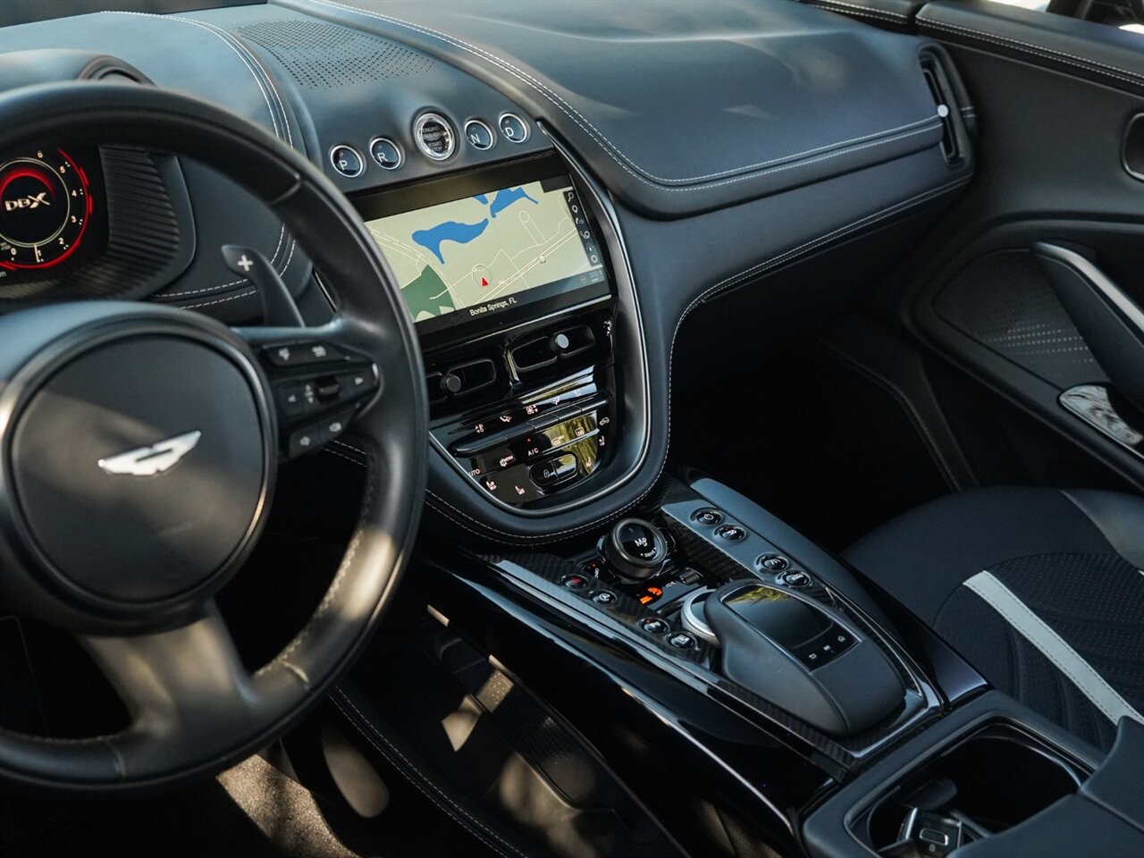 2023 Aston Martin DBX 707   - Photo 14 - Bonita Springs, FL 34134