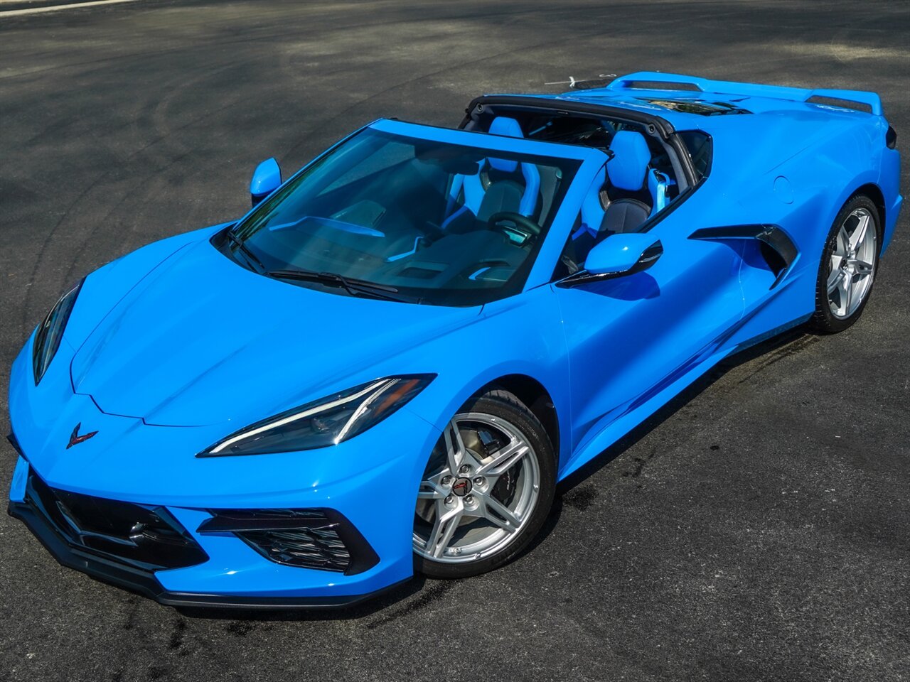 2021 Chevrolet Corvette Stingray   - Photo 10 - Bonita Springs, FL 34134