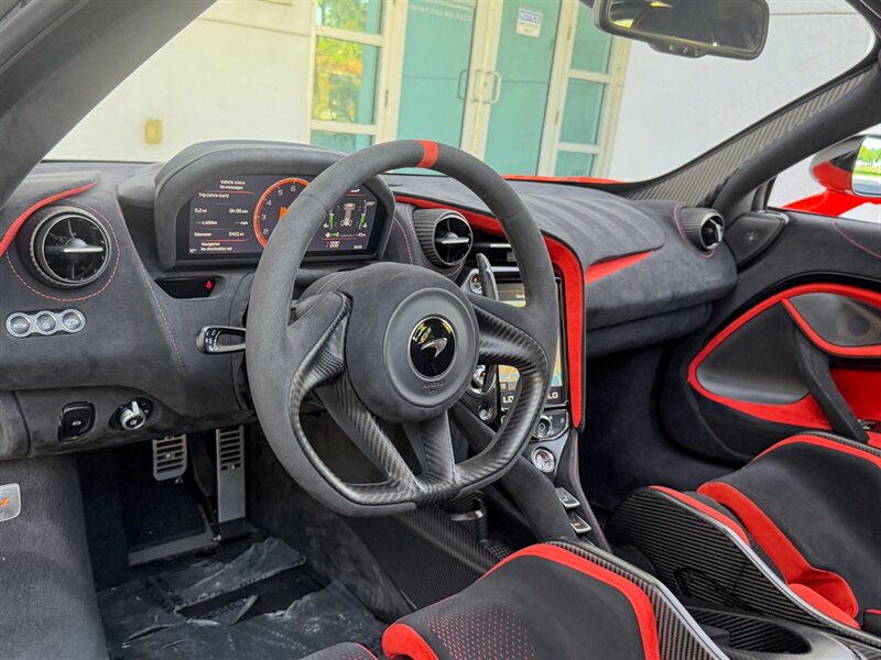 2021 McLaren 765LT - Photo 13 - Bonita Springs, FL 34134