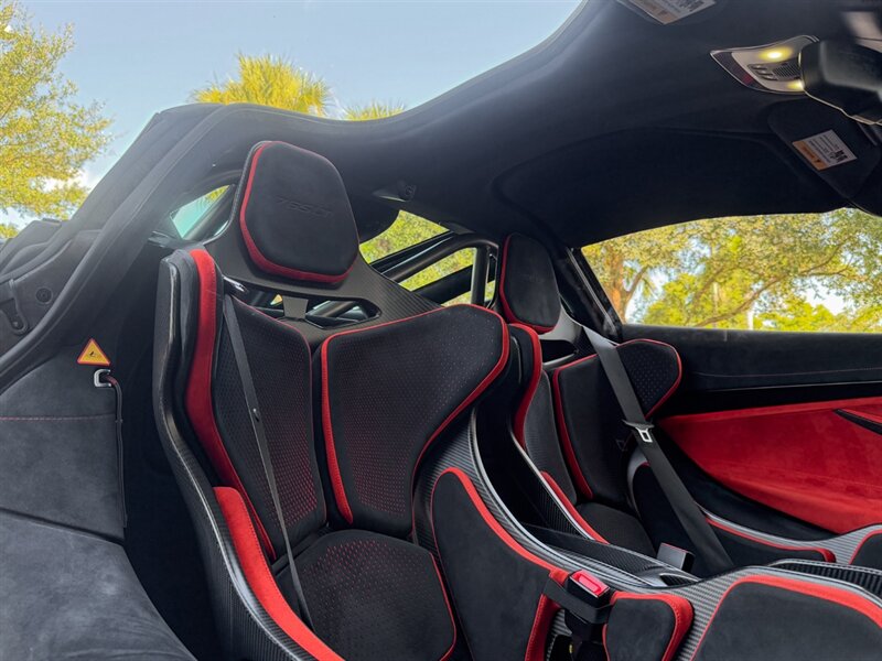 2021 McLaren 765LT - Photo 28 - Bonita Springs, FL 34134