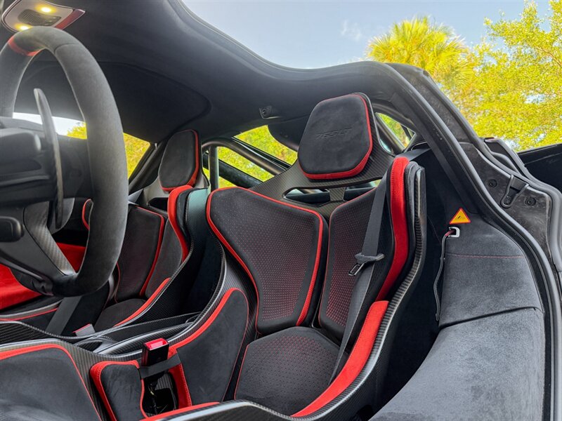 2021 McLaren 765LT - Photo 22 - Bonita Springs, FL 34134