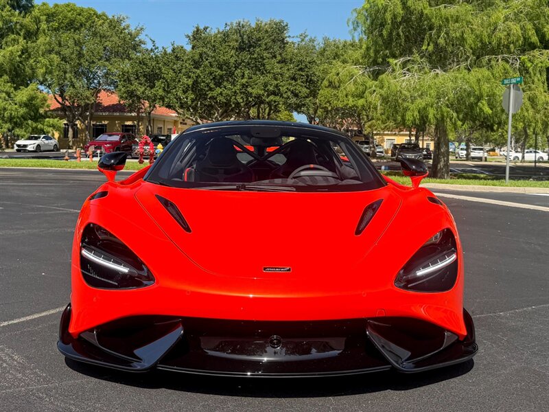 2021 McLaren 765LT - Photo 8 - Bonita Springs, FL 34134