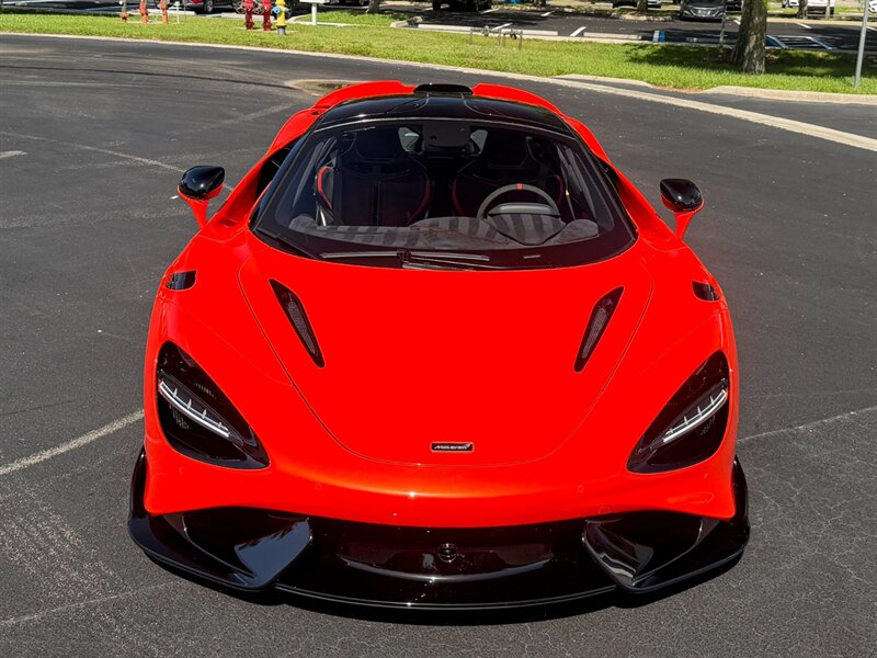 2021 McLaren 765LT - Photo 6 - Bonita Springs, FL 34134