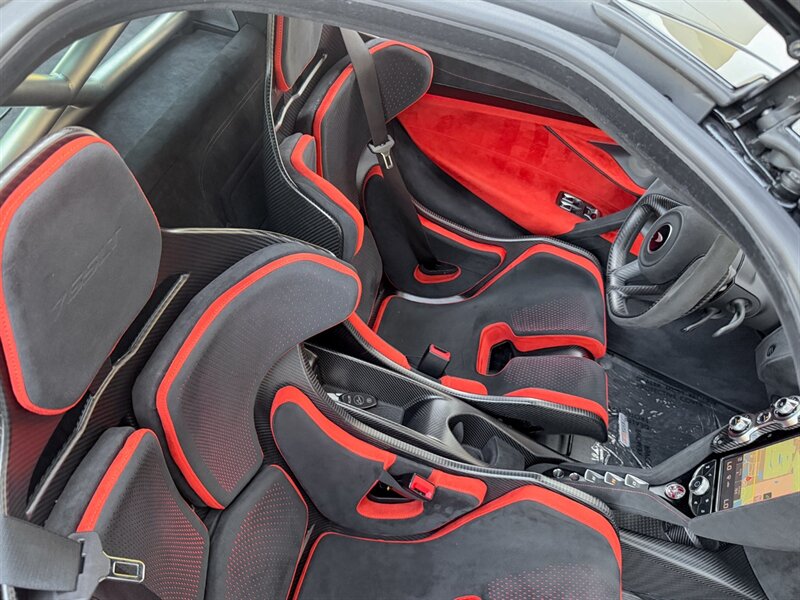 2021 McLaren 765LT - Photo 29 - Bonita Springs, FL 34134