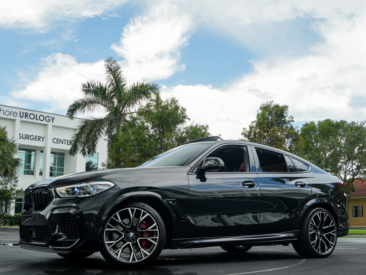 2021 BMW X6 M - Photo 10 - Bonita Springs, FL 34134