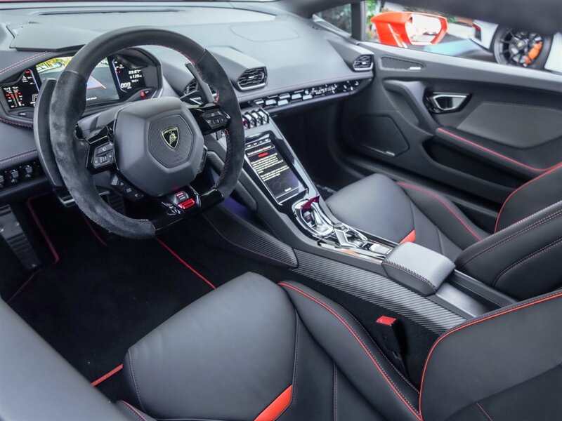 2020 Lamborghini Huracan LP 640-4 EVO   - Photo 2 - Bonita Springs, FL 34134