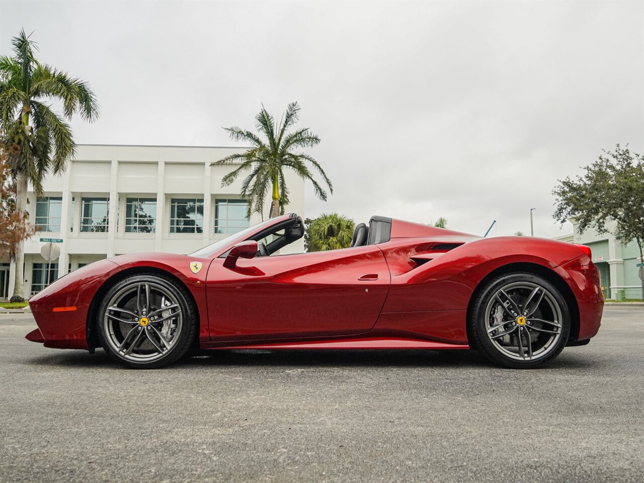 2017 Ferrari 488 Spider   - Photo 46 - Bonita Springs, FL 34134