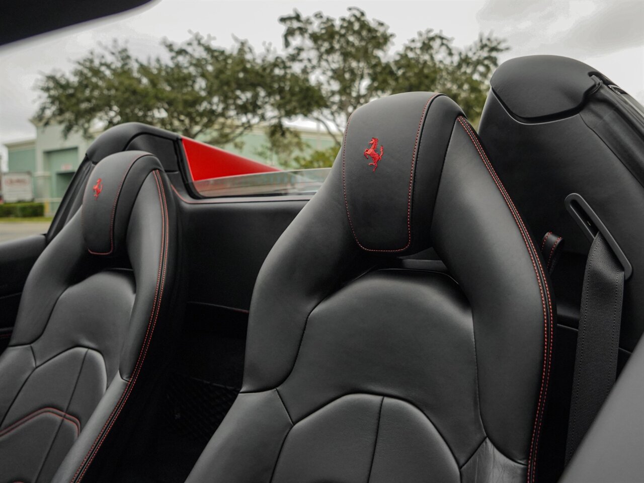 2017 Ferrari 488 Spider   - Photo 8 - Bonita Springs, FL 34134