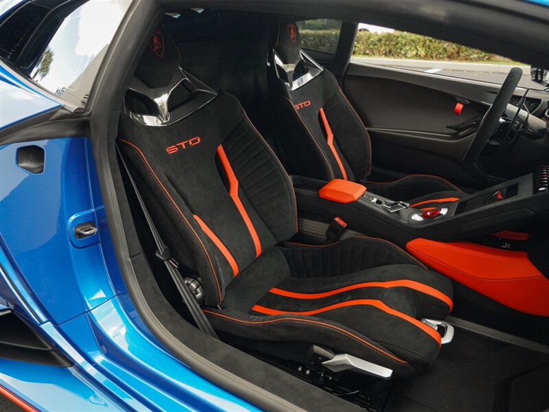 2022 Lamborghini Huracan STO - Photo 28 - Bonita Springs, FL 34134